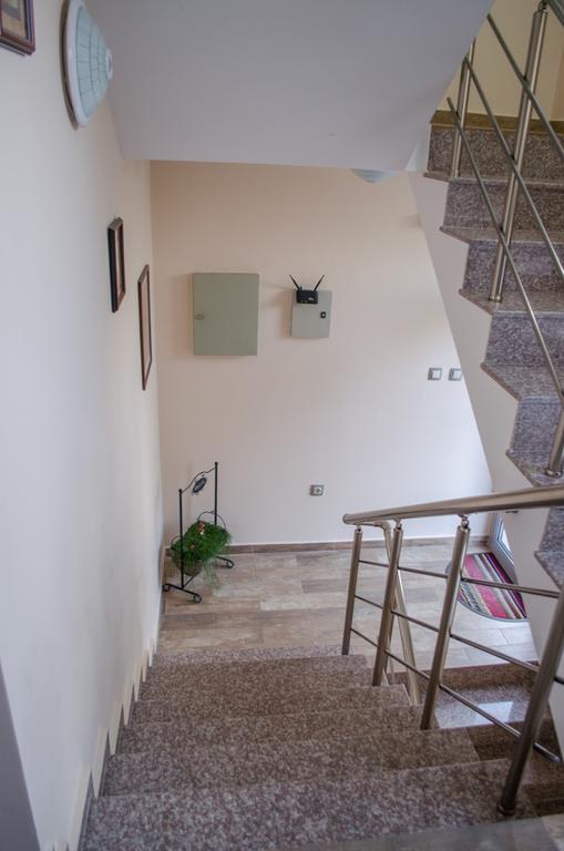 Guest House Dinevi Сапарева-Баня Экстерьер фото